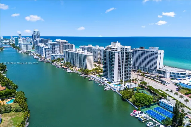 $5,400,000 | 5500 Collins Avenue, Unit 901 & 902, Miami Beach, FL 33140