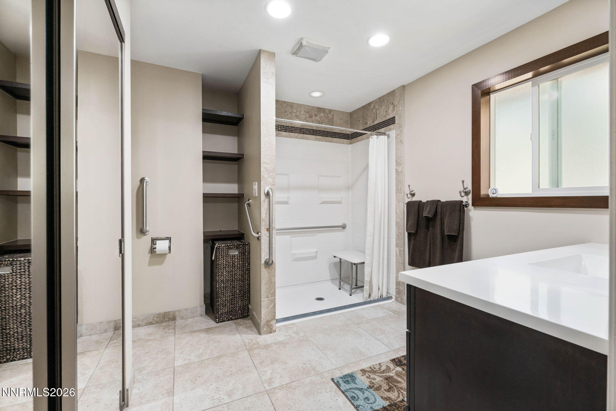 3015 Idlewild Drive Reno, NV 89509 - Photo 15 of 40 33-web-or-mls-DSC_6077