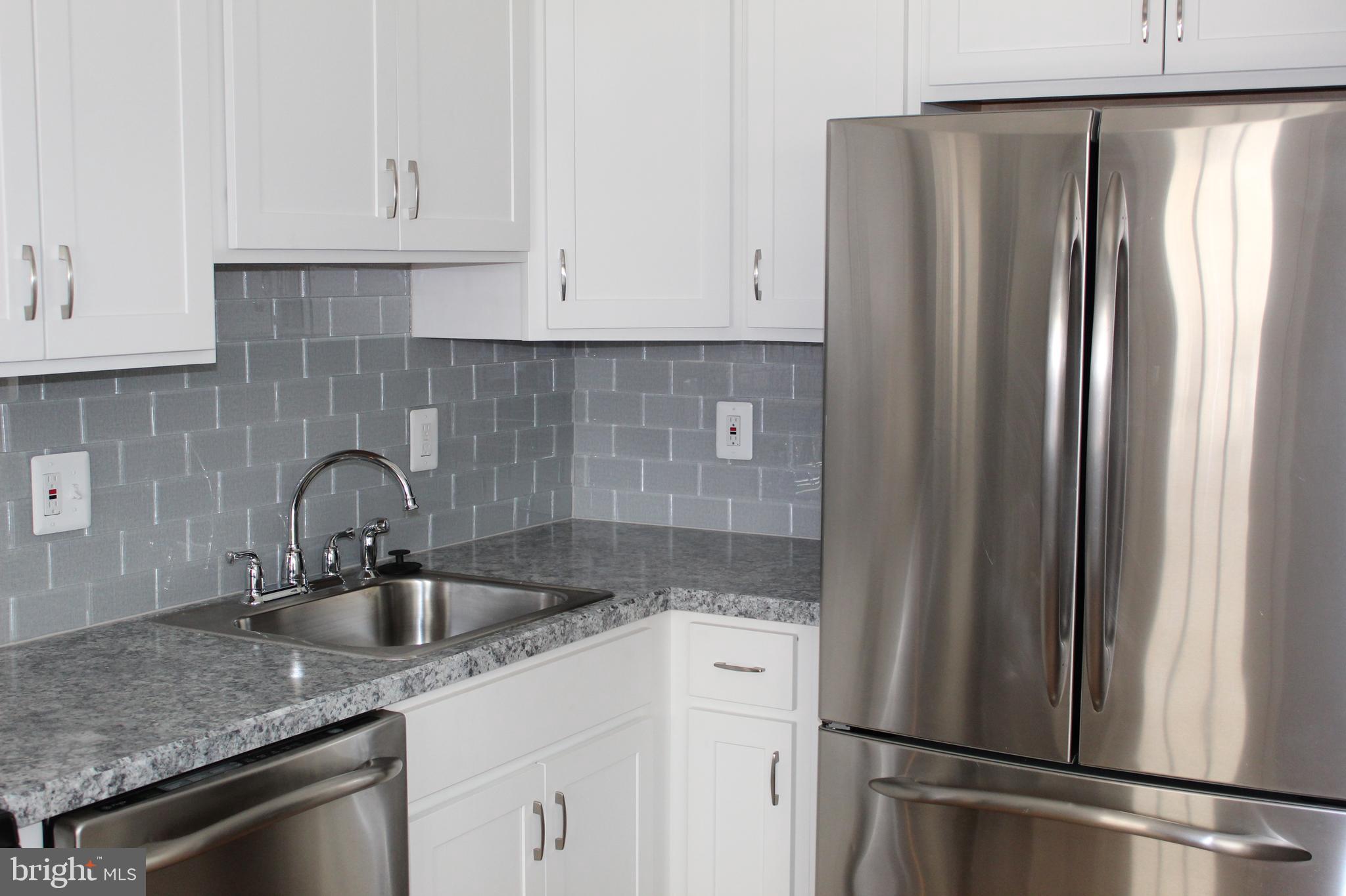 8167 Park Haven Road Baltimore, MD 21222 - Photo 11 of 30