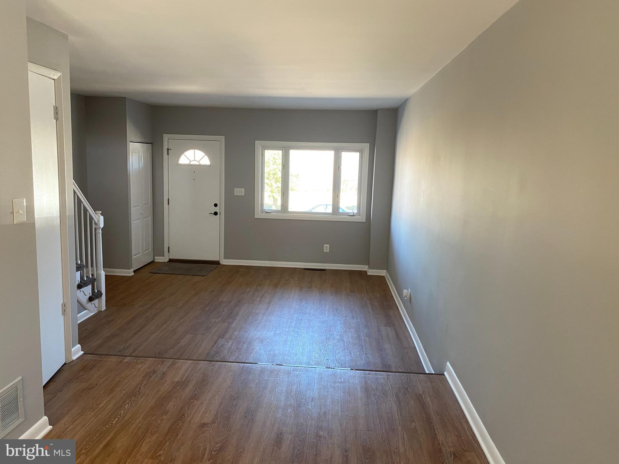 8167 Park Haven Road Baltimore, MD 21222 - Photo 5 of 30
