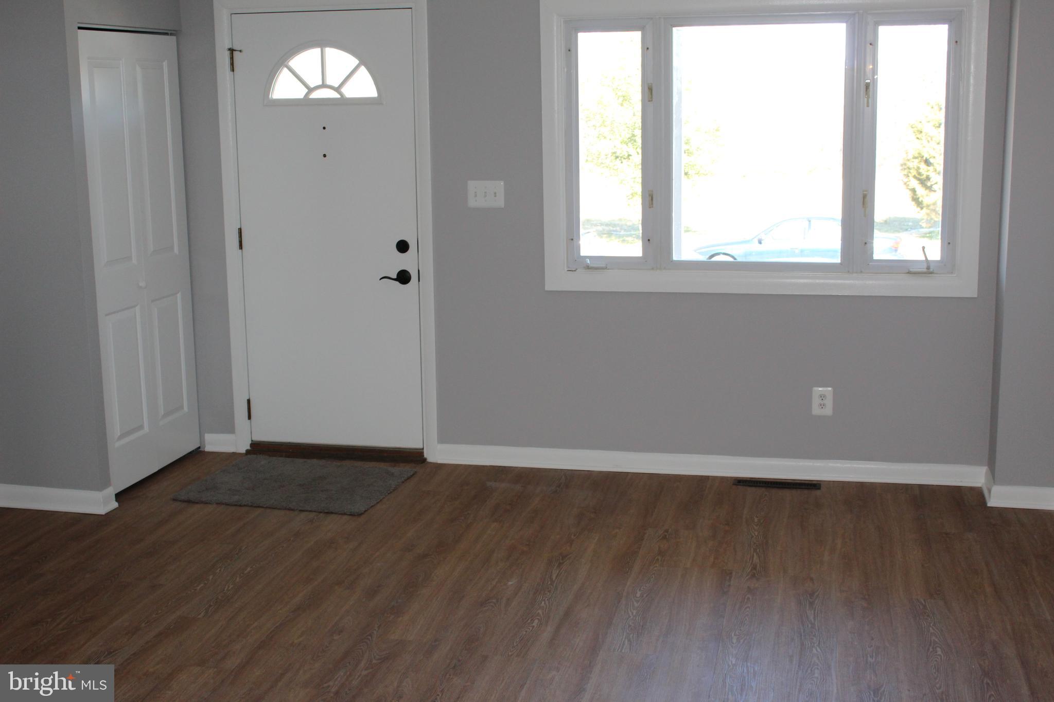 8167 Park Haven Road Baltimore, MD 21222 - Photo 7 of 30