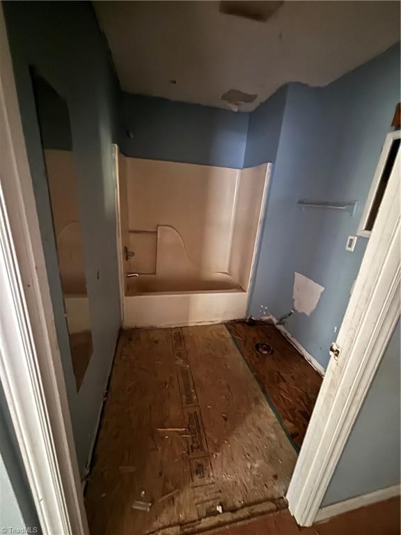 533 Thornton Road Mayodan, NC 27027 - Photo 11 of 15 Bathroom