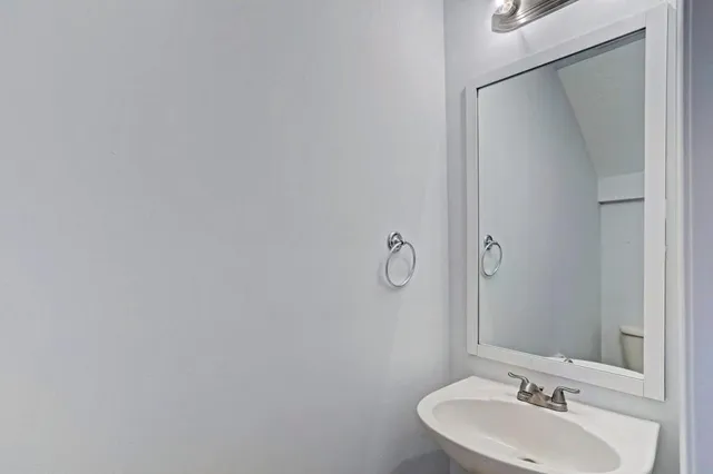 $2,500 | 6515 Diamond Springs Terrace, Unit 2404, West Palm Beach, FL 33411