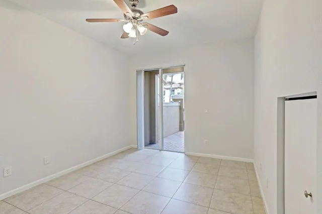 $2,500 | 6515 Diamond Springs Terrace, Unit 2404, West Palm Beach, FL 33411