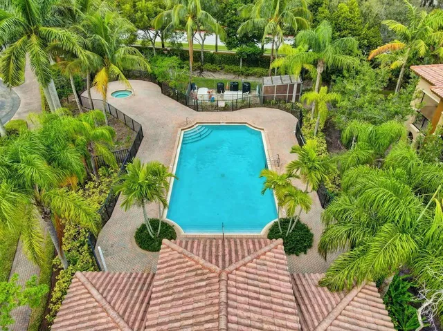 $2,500 | 6515 Diamond Springs Terrace, Unit 2404, West Palm Beach, FL 33411