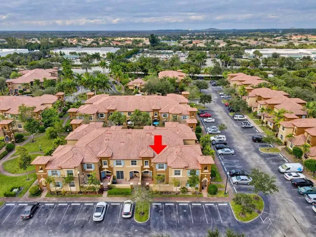 $2,500 | 6515 Diamond Springs Terrace, Unit 2404, West Palm Beach, FL 33411