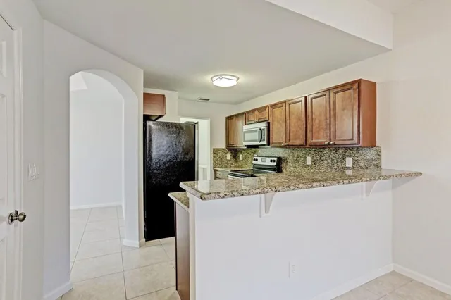 $2,500 | 6515 Diamond Springs Terrace, Unit 2404, West Palm Beach, FL 33411