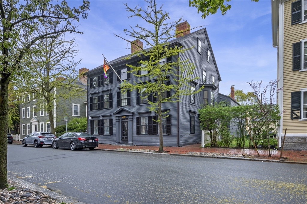 112 Federal Street, Unit 1 Salem, MA 01970 - Photo 2 of 42 front view of a building with a street