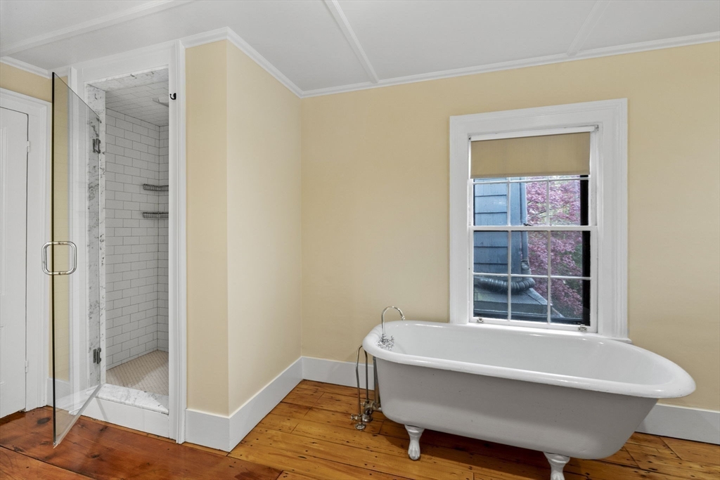 112 Federal Street, Unit 1 Salem, MA 01970 - Photo 23 of 42 a bathroom with a bathtub and shower