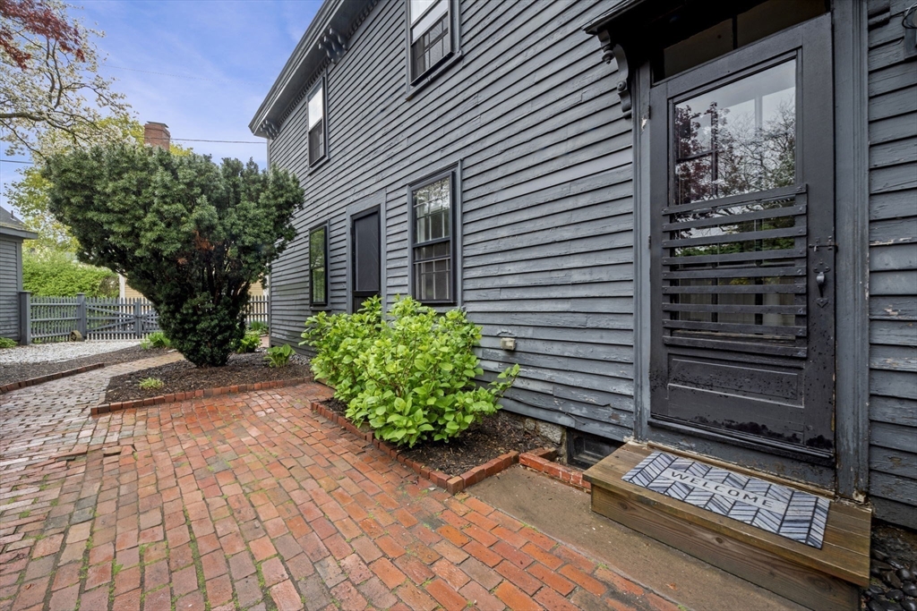 112 Federal Street, Unit 1 Salem, MA 01970 - Photo 39 of 42