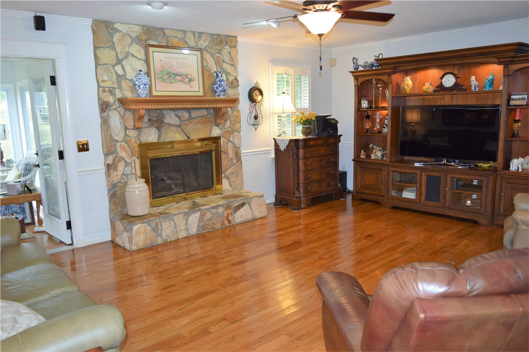 102 Mar-Mac Road Anderson, SC 29626 - Photo 8 of 29