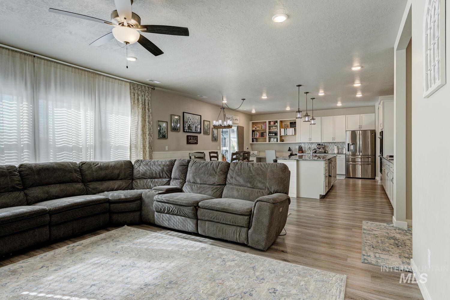 10385 Elgin Ridge Street Nampa, ID 83687 - Photo 11 of 50