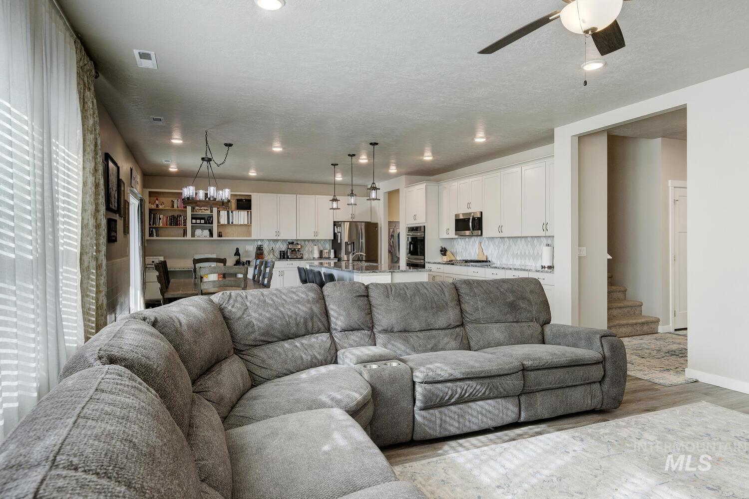 10385 Elgin Ridge Street Nampa, ID 83687 - Photo 12 of 50