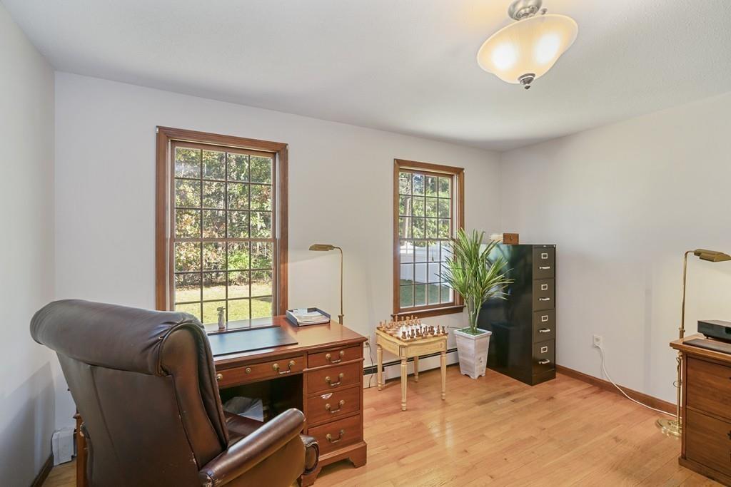 43 Ledgetree Road Medfield, MA 02052 - Photo 9 of 23 Gallery Image 9