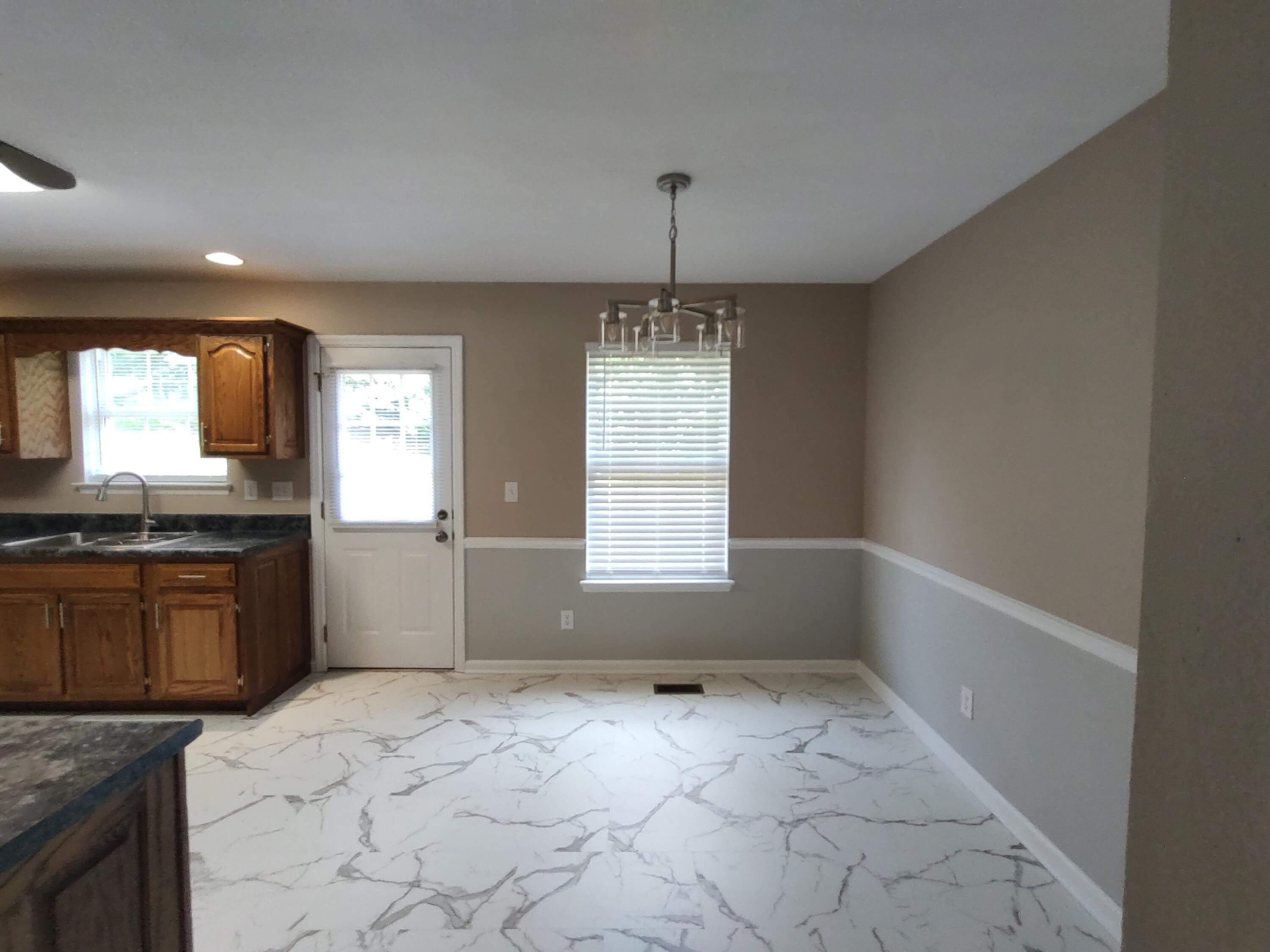 205 Pinewood Drive Rock Spring, GA 30739 - Photo 3 of 15 1000001458