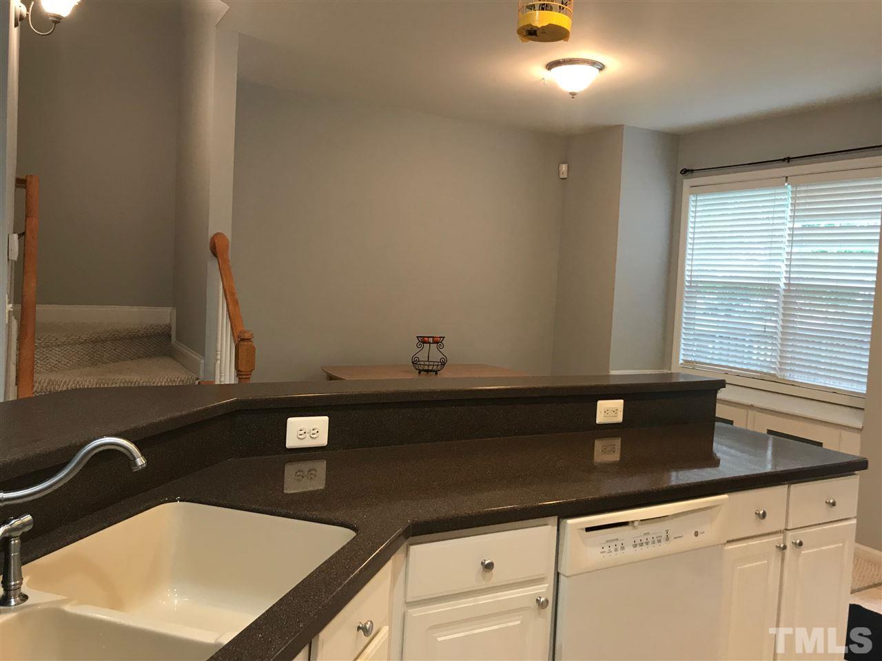 5506 Vista View Court Raleigh, NC 27612 - Photo 12 of 24 Gallery Image 12