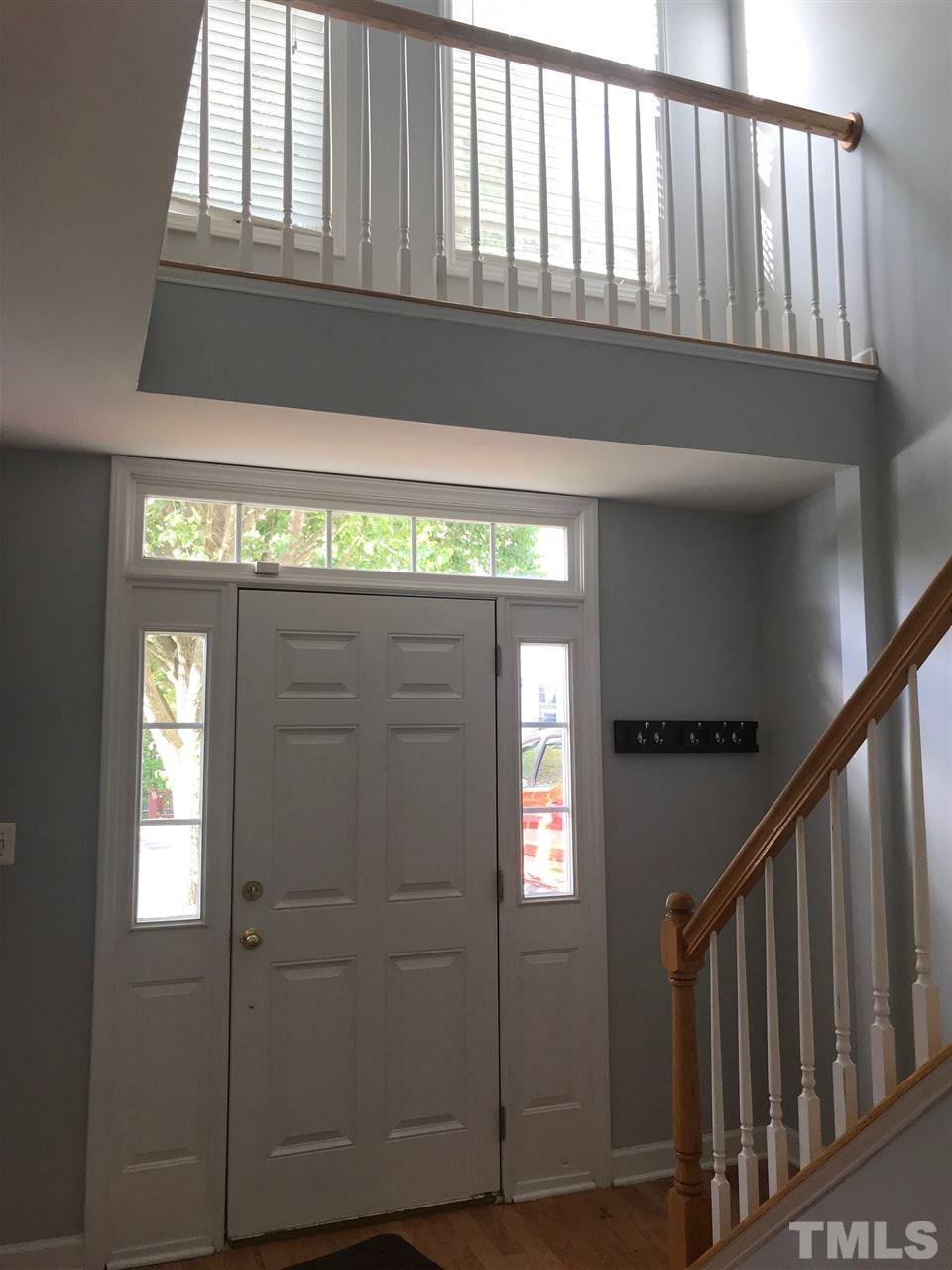 5506 Vista View Court Raleigh, NC 27612 - Photo 3 of 24 Gallery Image 3