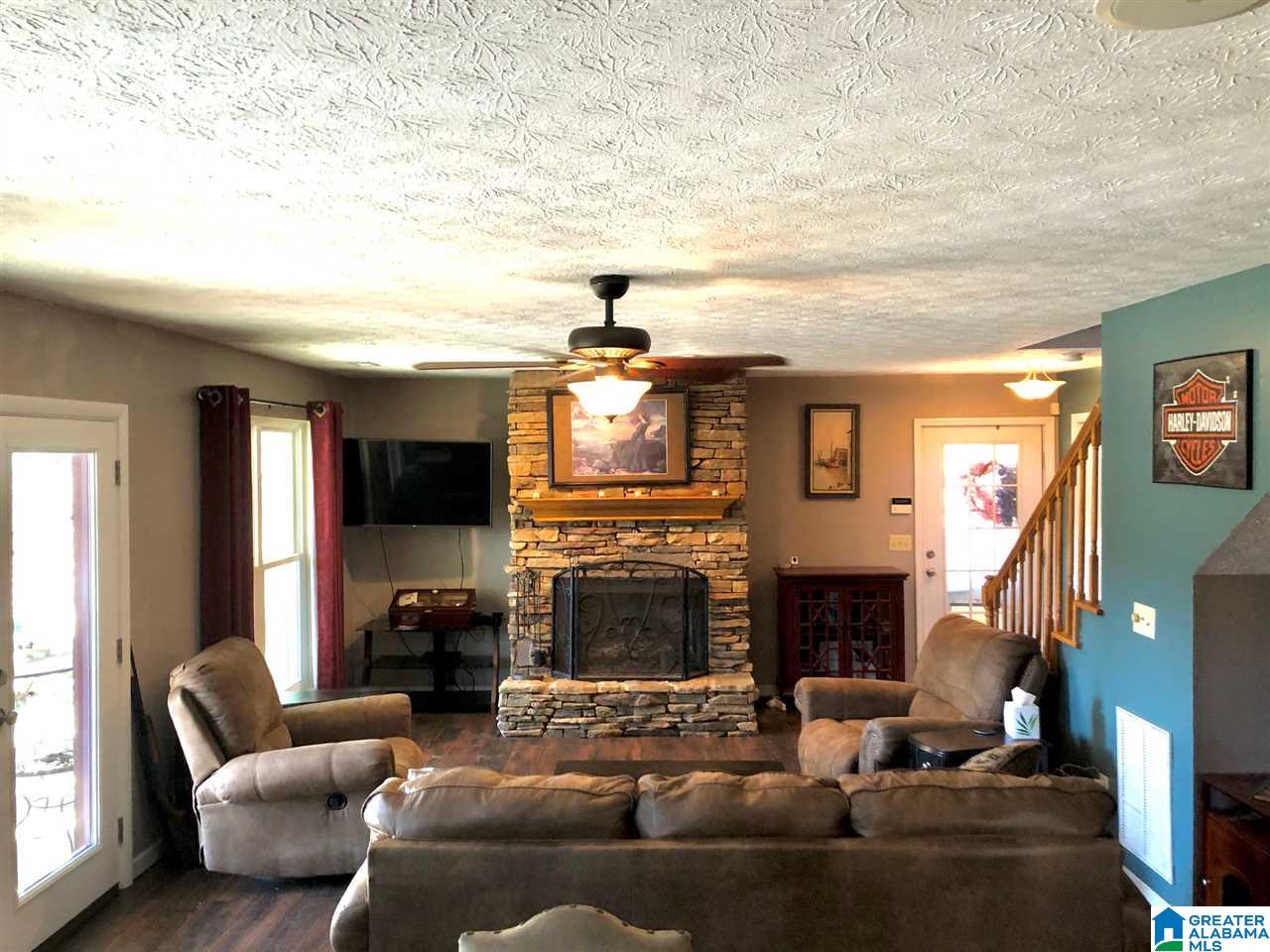 188 Pam Street Wedowee, AL 36278 - Photo 3 of 37