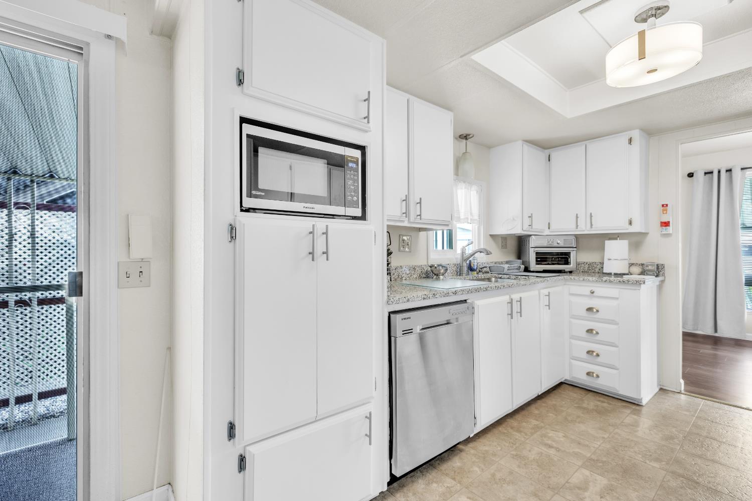 3816 Moana Way Modesto, CA 95355 - Photo 17 of 31