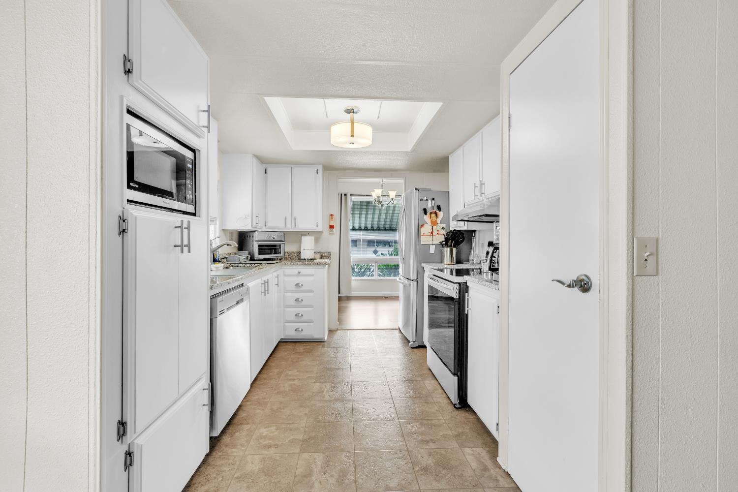 3816 Moana Way Modesto, CA 95355 - Photo 22 of 31