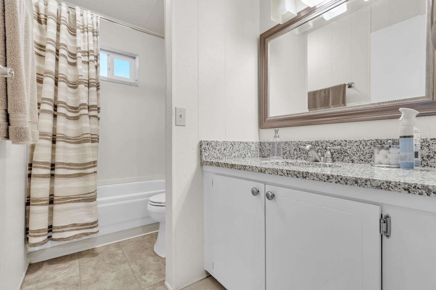 3816 Moana Way Modesto, CA 95355 - Photo 7 of 31