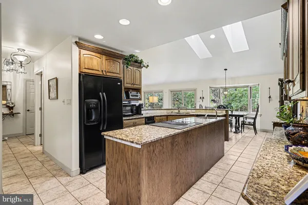 $575,000 | 615 West 3rd Avenue, Lititz, PA 17543