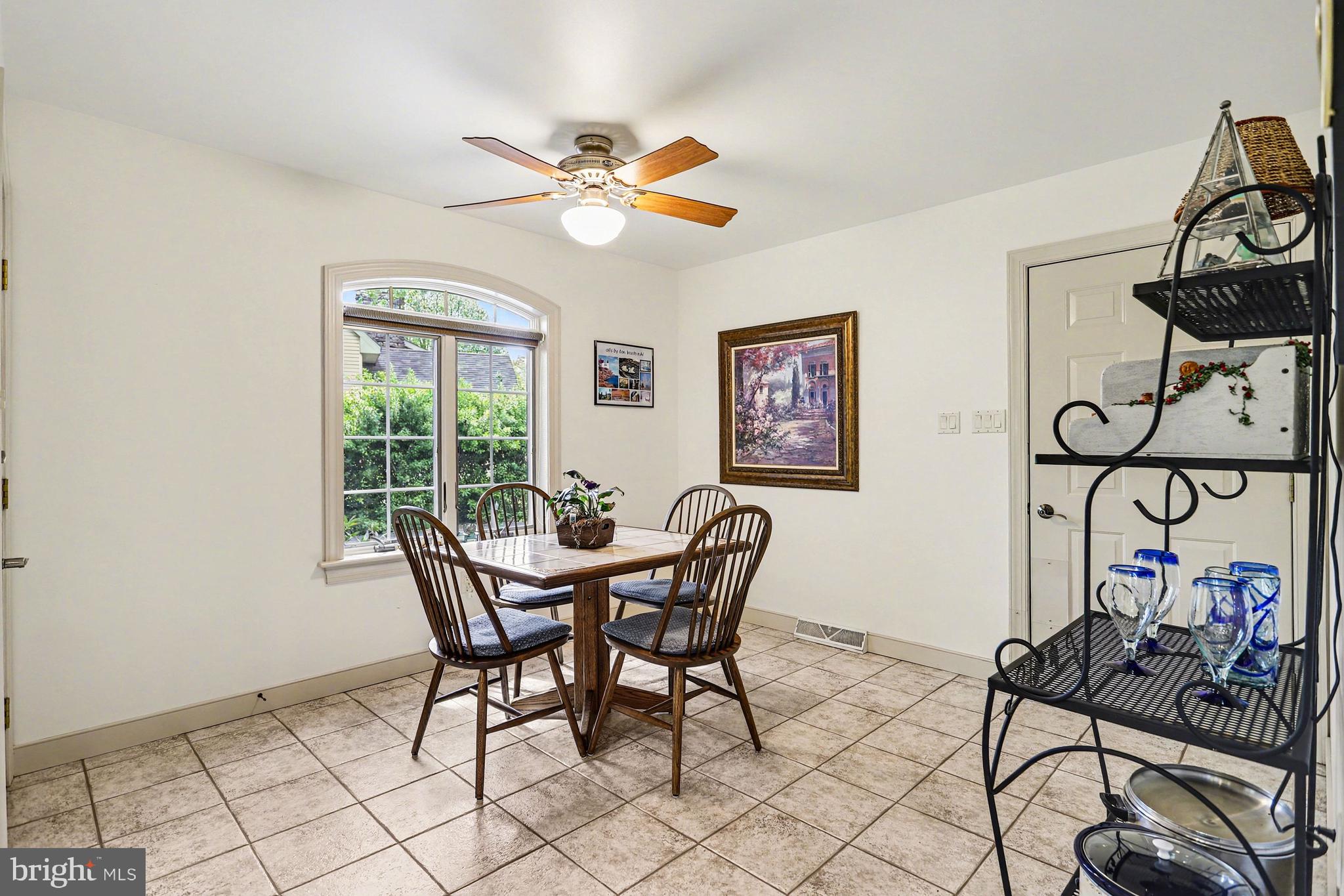 615 West 3rd Avenue Lititz, PA 17543 - Photo 16 of 48