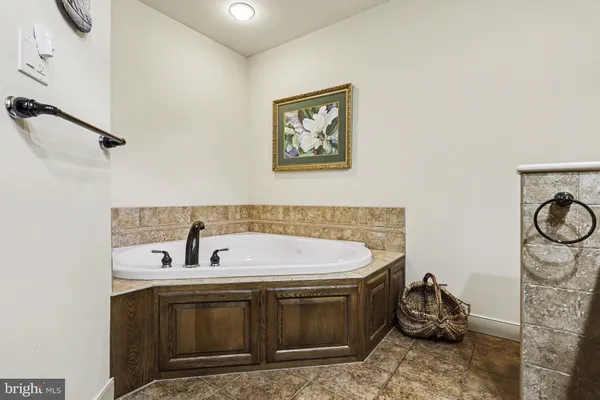 $575,000 | 615 West 3rd Avenue, Lititz, PA 17543