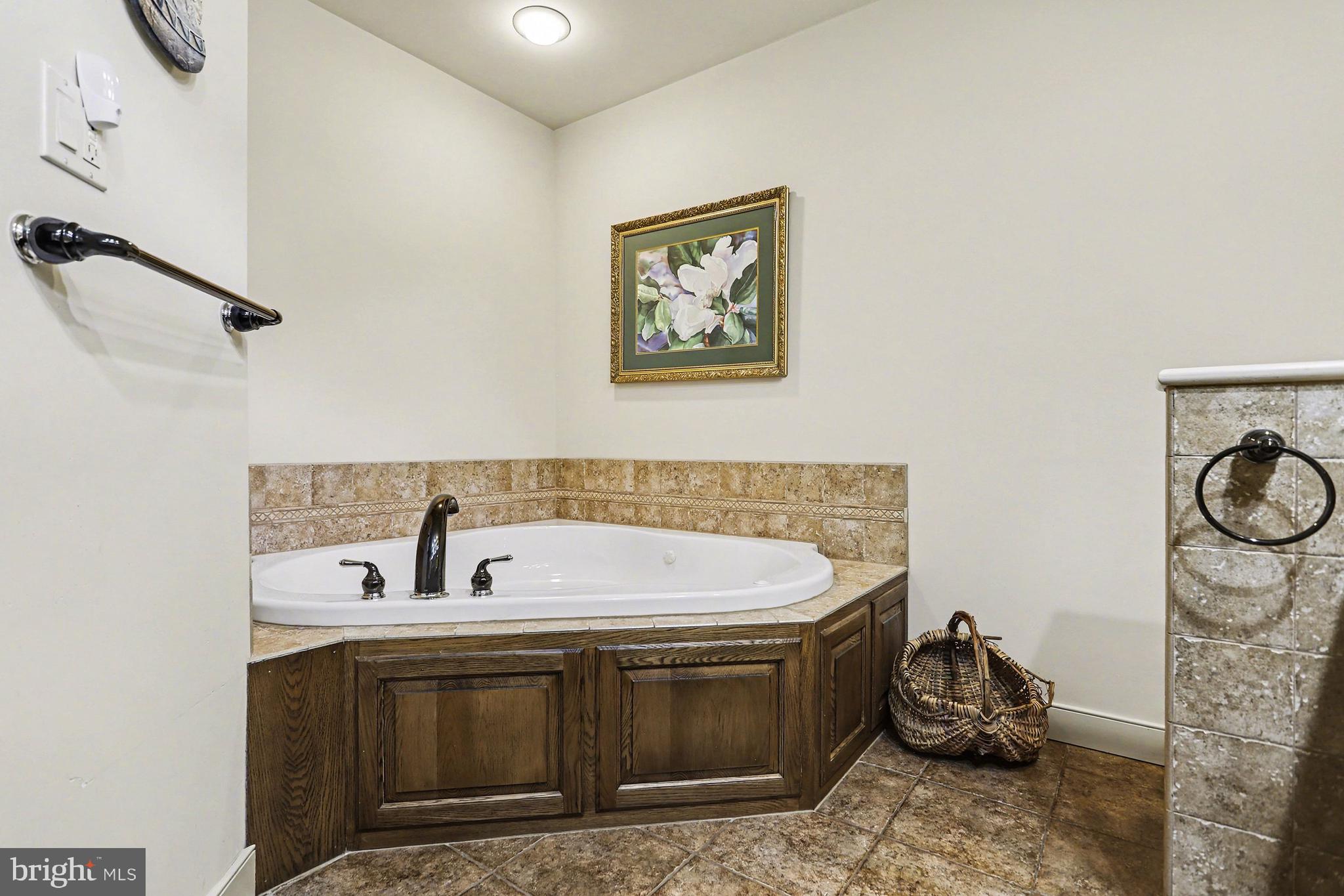 615 West 3rd Avenue Lititz, PA 17543 - Photo 25 of 48