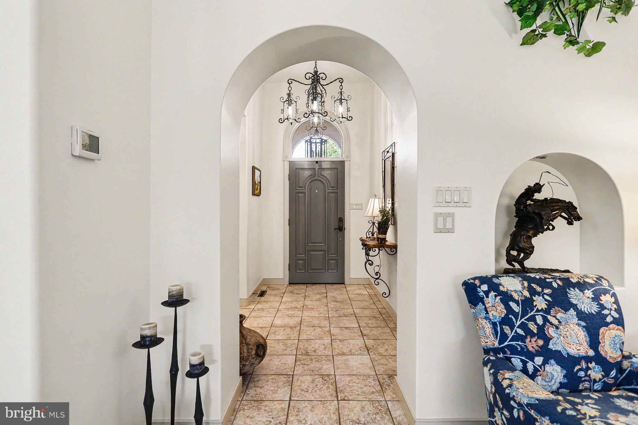 615 West 3rd Avenue Lititz, PA 17543 - Photo 4 of 48