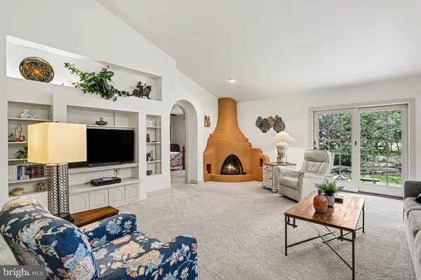 $575,000 | 615 West 3rd Avenue, Lititz, PA 17543