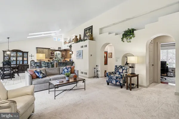 $575,000 | 615 West 3rd Avenue, Lititz, PA 17543