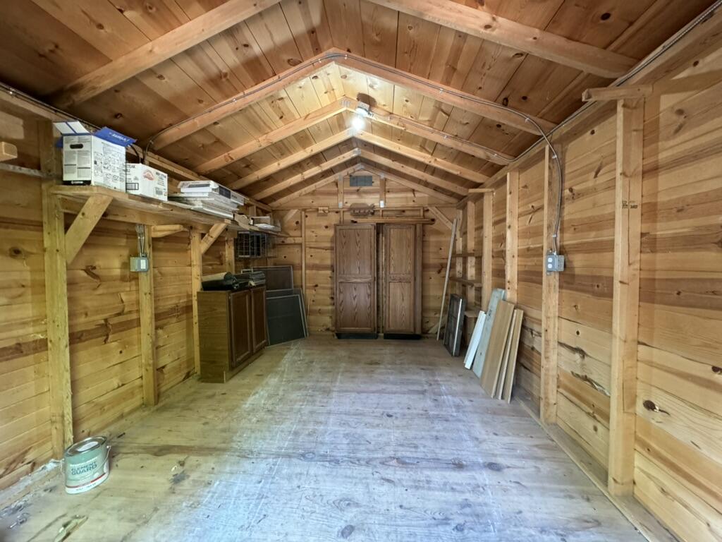 1308 Traver Road Ann Arbor, MI 48105 - Photo 45 of 55