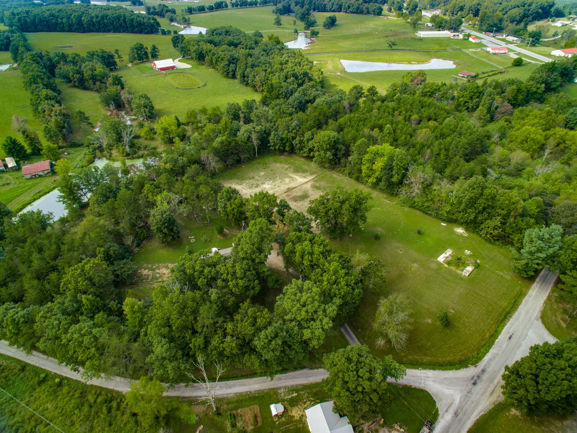 602 Sweat Road Grimsley, TN 38565 - Photo 6 of 33 Gallery Image 6