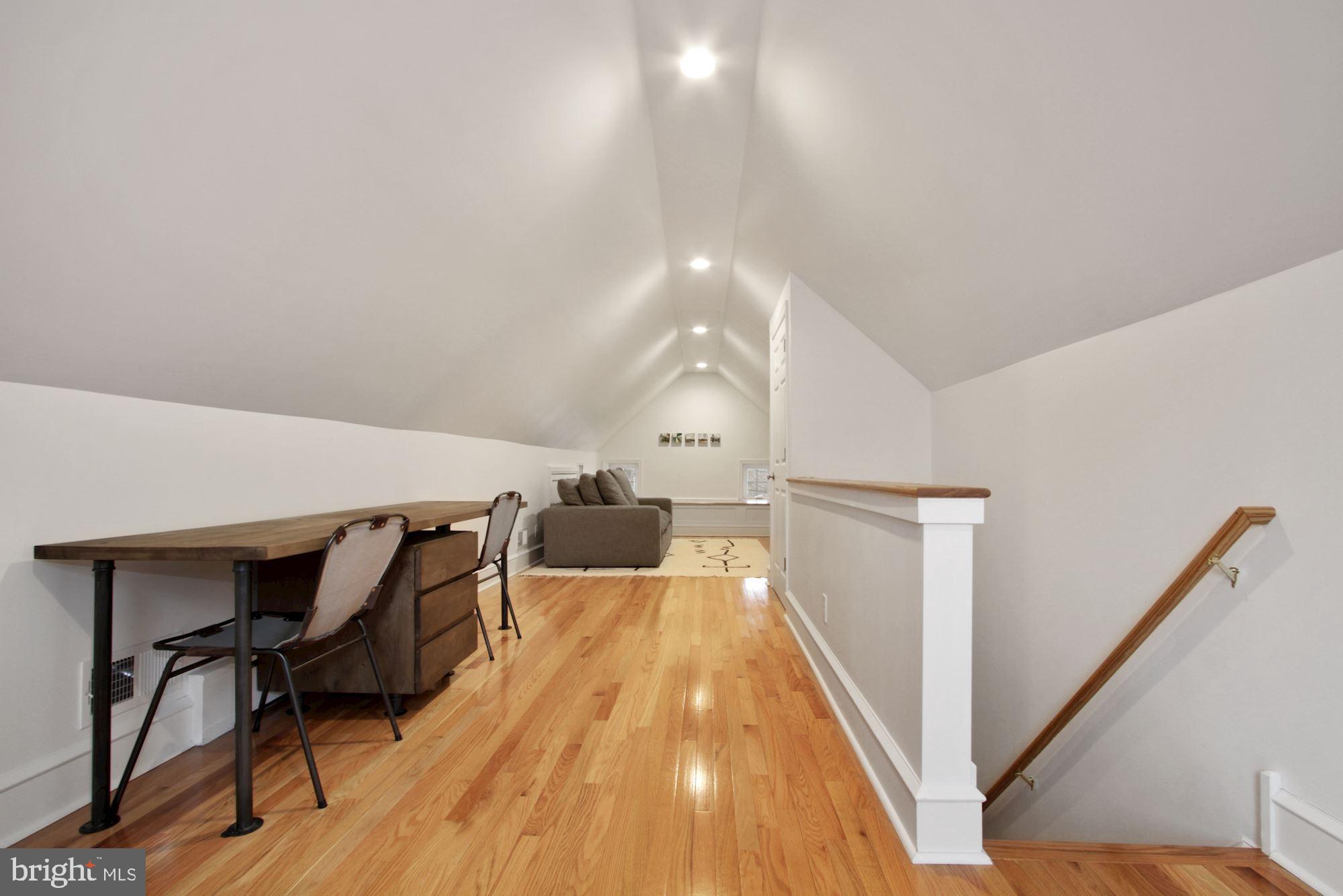 522 Cambridge Road Bala Cynwyd, PA 19004 - Photo 32 of 44 Gallery Image 32