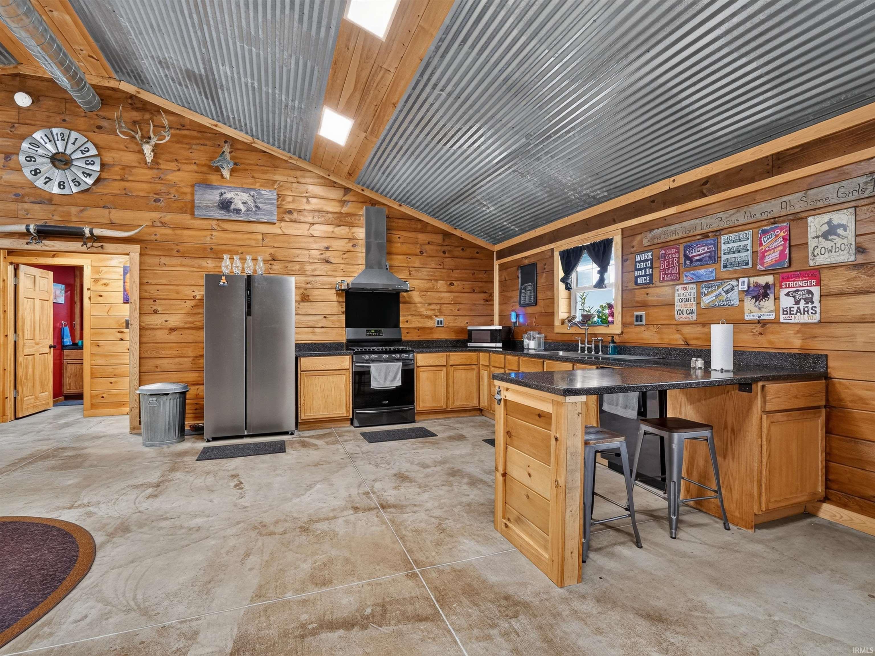 9560 West Chapel Road Andrews, IN 46702 - Photo 26 of 40 Gallery Image 26