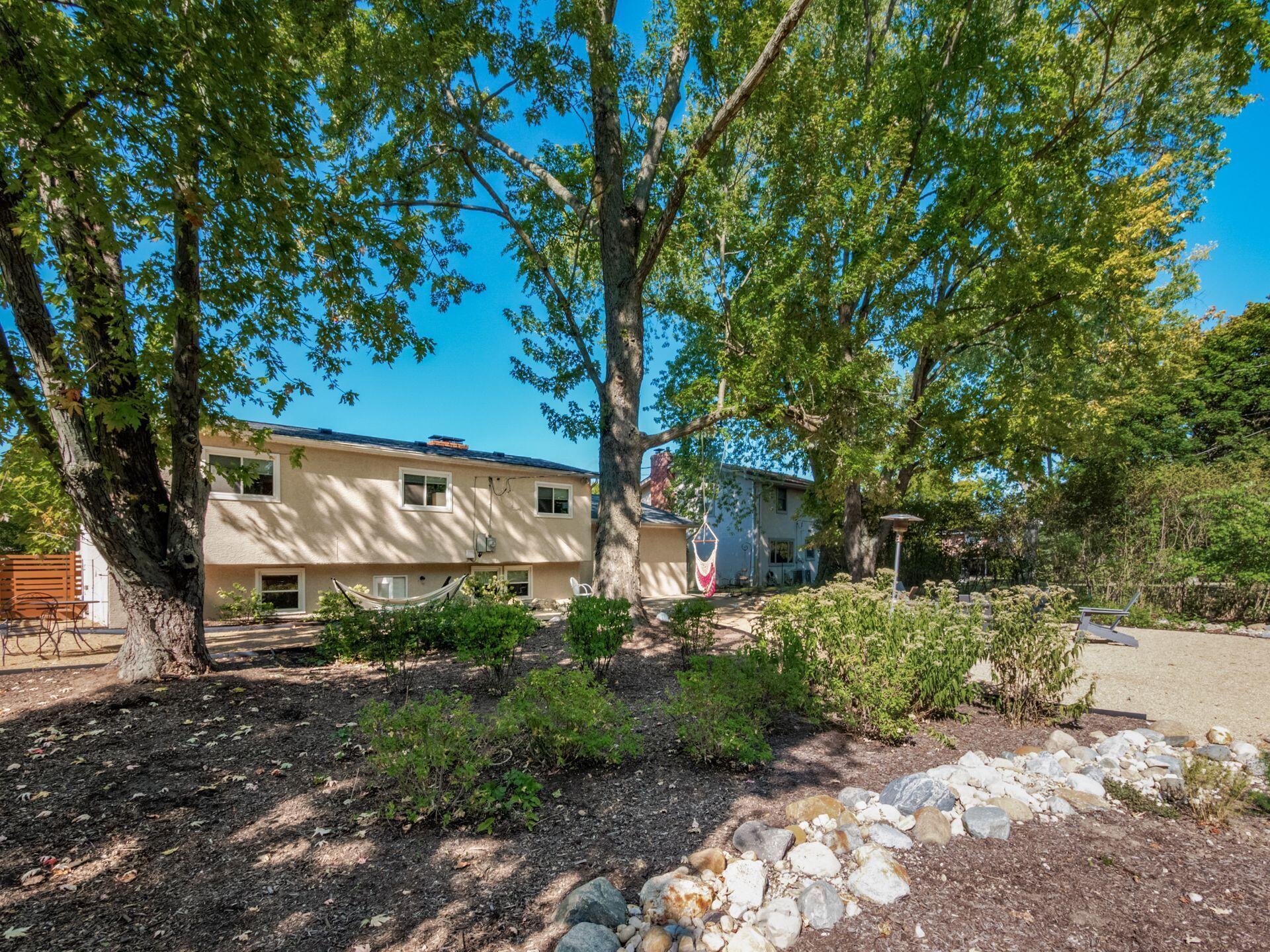 3599 Ridgewood Drive Hilliard, OH 43026 - Photo 43 of 48 You won't want to leave