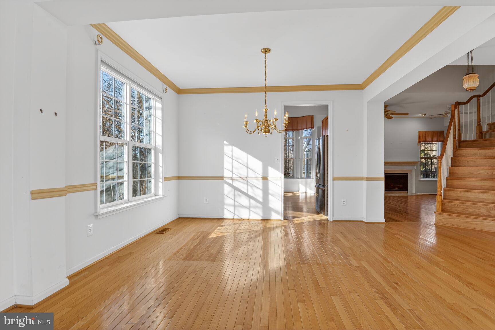 4734 Feature Oak Way Fairfax, VA 22032 - Photo 12 of 47 Dining Room