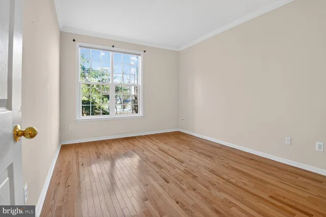 $1,135,000 | 4734 Feature Oak Way, Fairfax, VA 22032