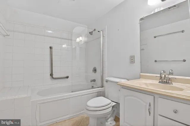 $1,135,000 | 4734 Feature Oak Way, Fairfax, VA 22032