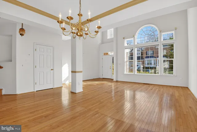 $1,135,000 | 4734 Feature Oak Way, Fairfax, VA 22032