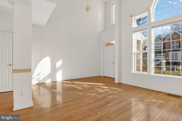 $1,135,000 | 4734 Feature Oak Way, Fairfax, VA 22032