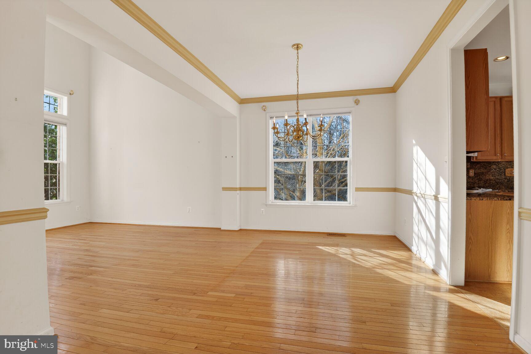 4734 Feature Oak Way Fairfax, VA 22032 - Photo 10 of 47 Dining Room