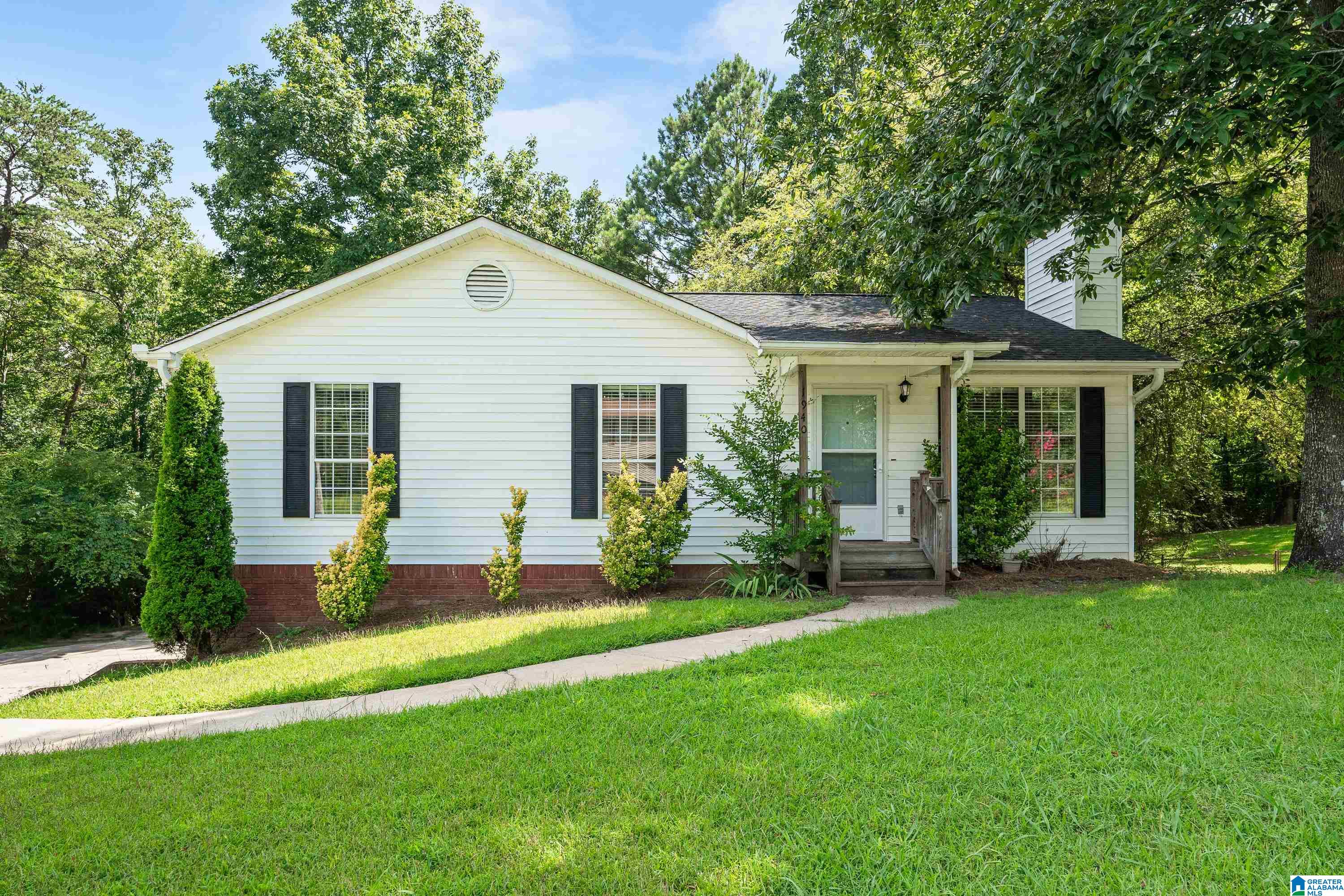 1940 Outwood Road Fultondale, AL 35068 - Photo 1 of 27