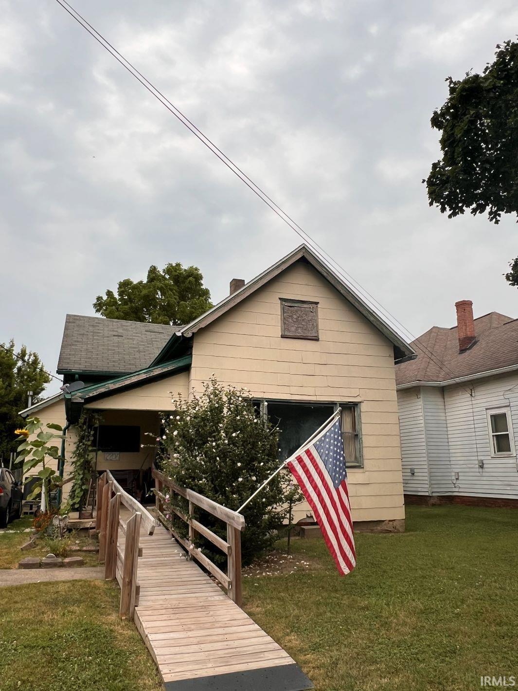 2206 Spring Street New Castle, IN 47362 - Photo 1 of 15 Gallery Image 1