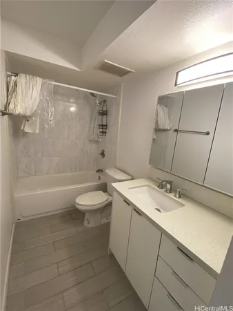 $3,000 | 430 Keoniana Street, Unit 308, Honolulu, HI 96815