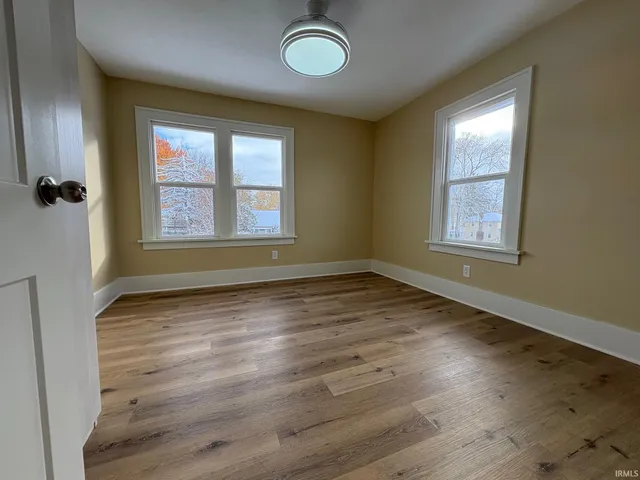 $238,500 | 1013 East Fairview Avenue, South Bend, IN 46614