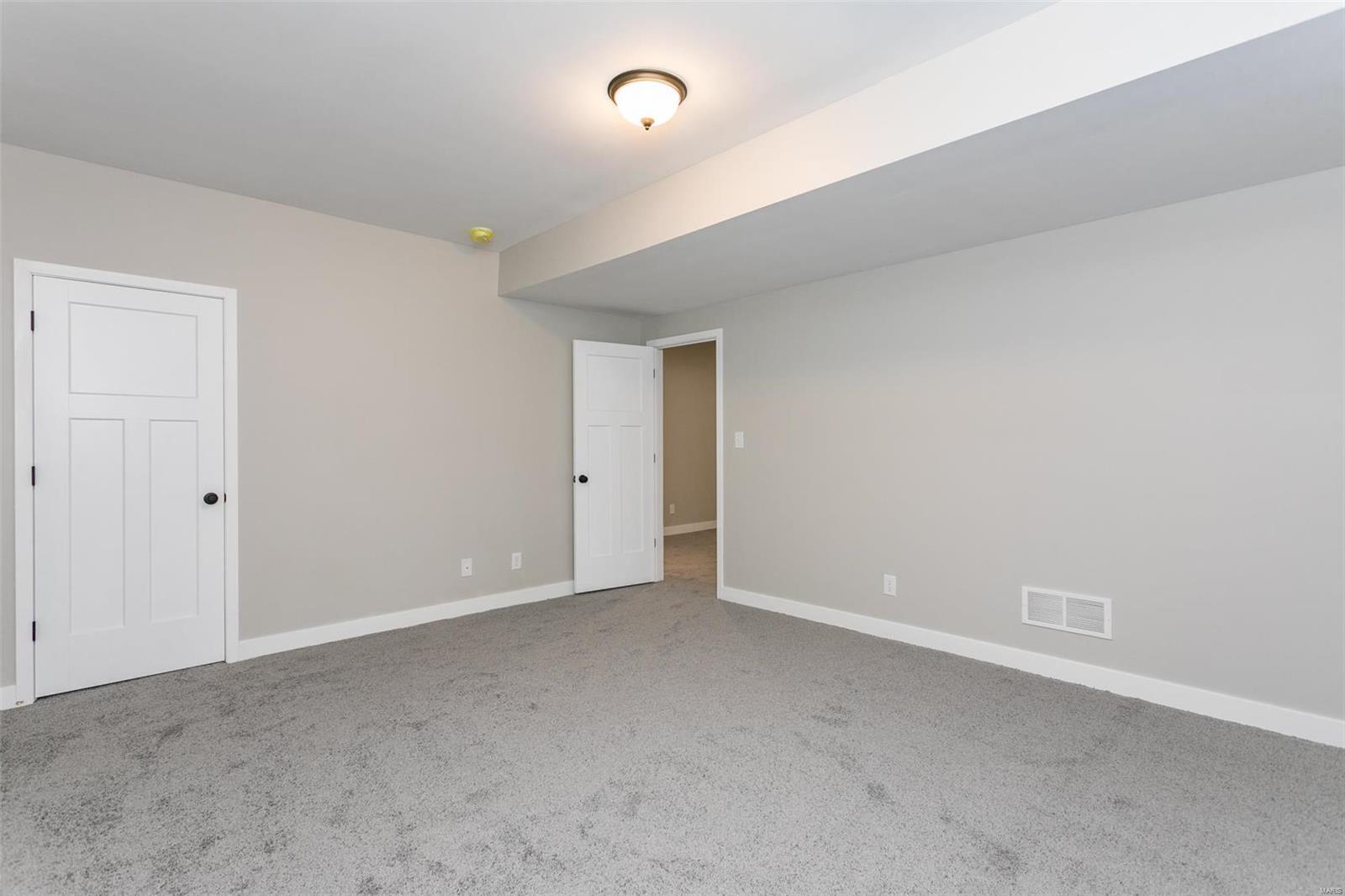 209 Ranchero Drive Hamel, IL 62046 - Photo 25 of 32