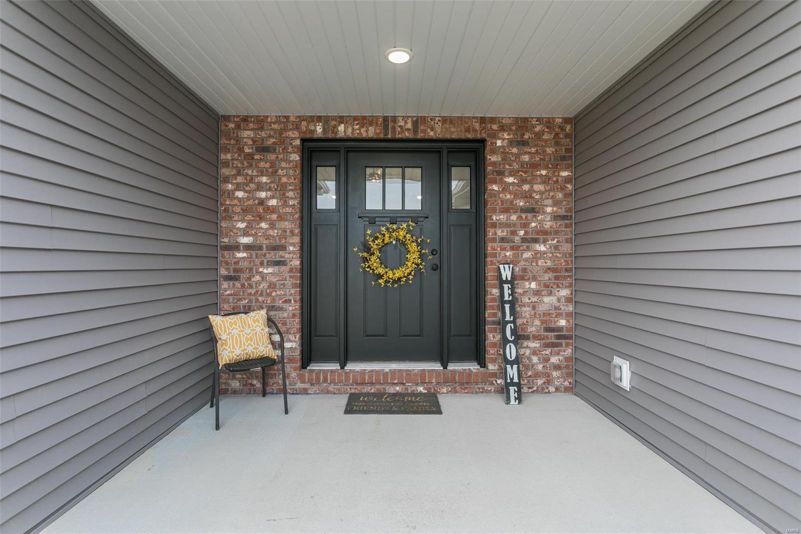 209 Ranchero Drive Hamel, IL 62046 - Photo 4 of 32