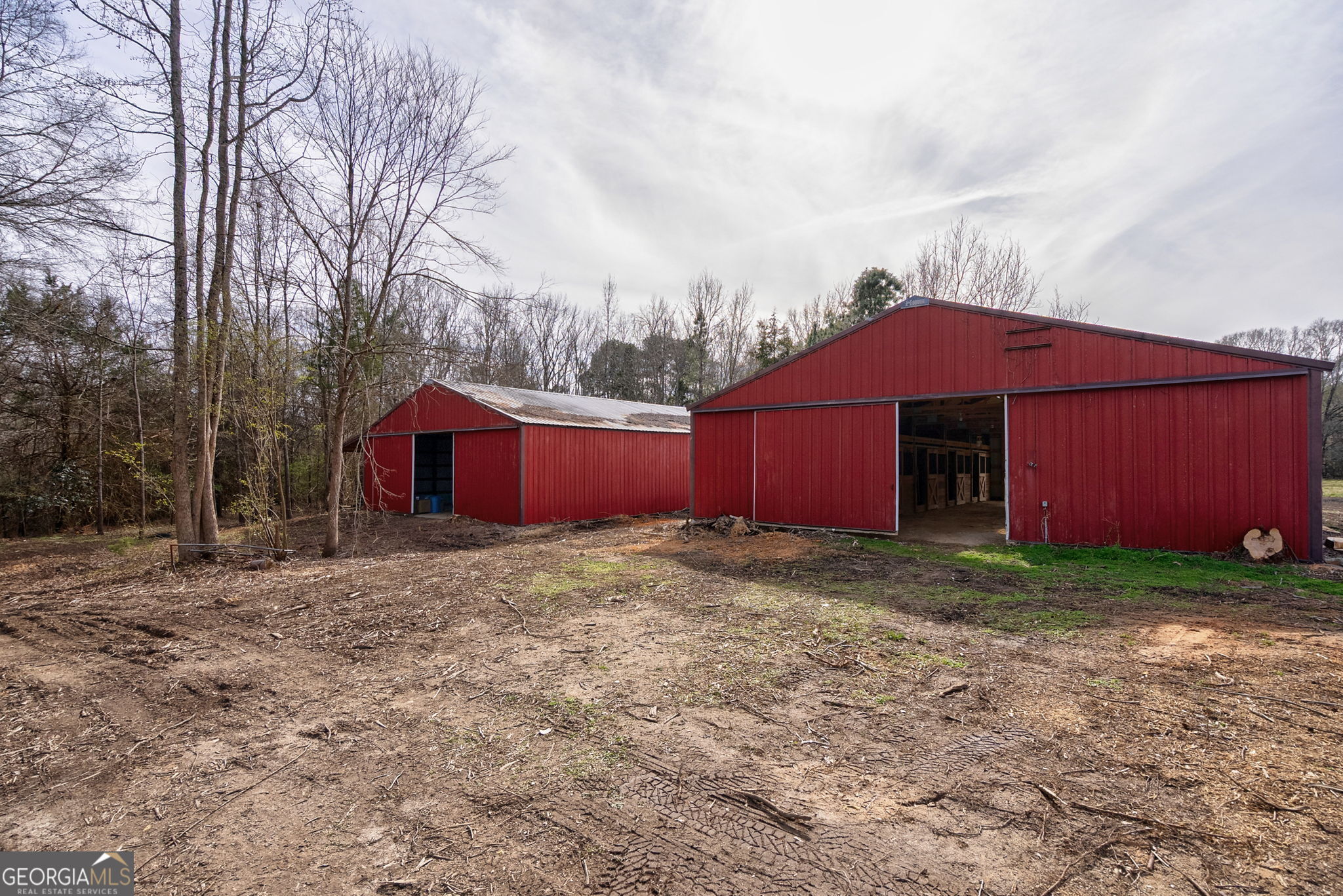 252 Raytown Road Northeast Crawfordville, GA 30631 - Photo 23 of 36 a view of a yard with wooden fence